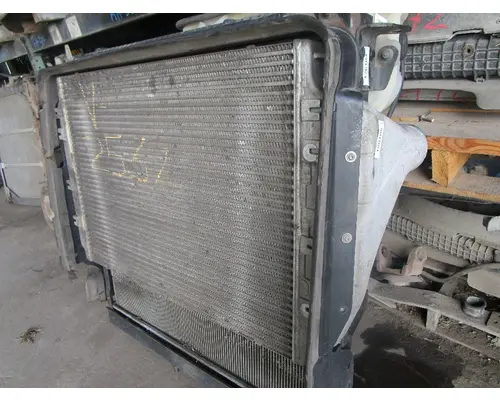 FREIGHTLINER Cascadia_FL6E ChargeAirCooler