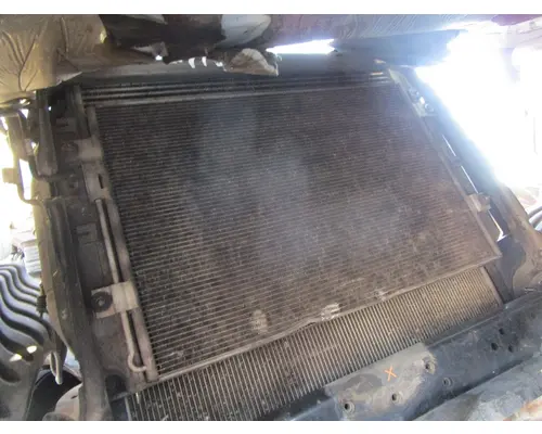 FREIGHTLINER Cascadia_FL6E ChargeAirCooler