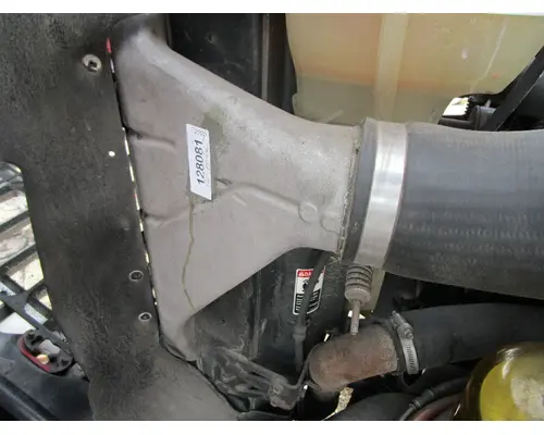 FREIGHTLINER Cascadia_FL6E ChargeAirCooler