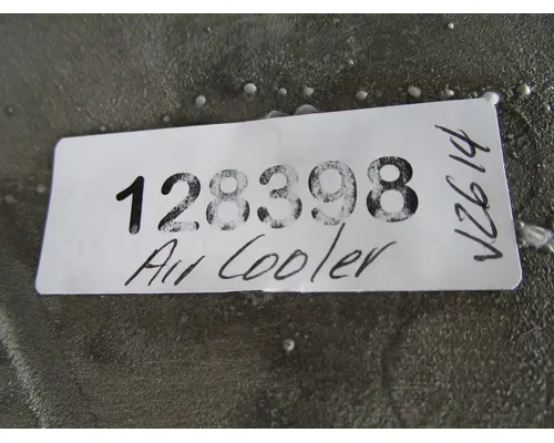 FREIGHTLINER Cascadia_FL6E ChargeAirCooler