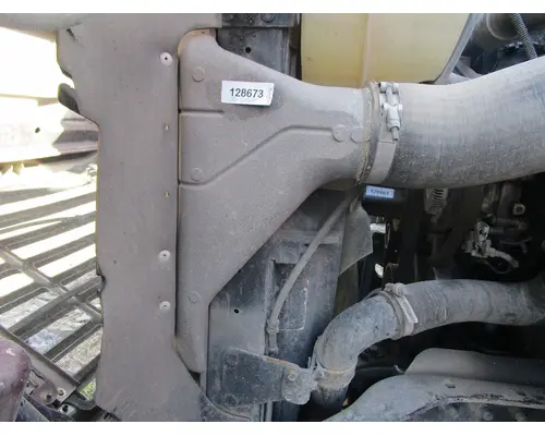 FREIGHTLINER Cascadia_FL6E ChargeAirCooler