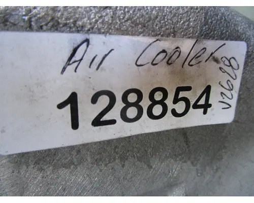 FREIGHTLINER Cascadia_FL6E ChargeAirCooler