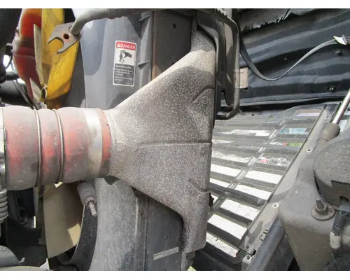 FREIGHTLINER Cascadia_FL6E ChargeAirCooler