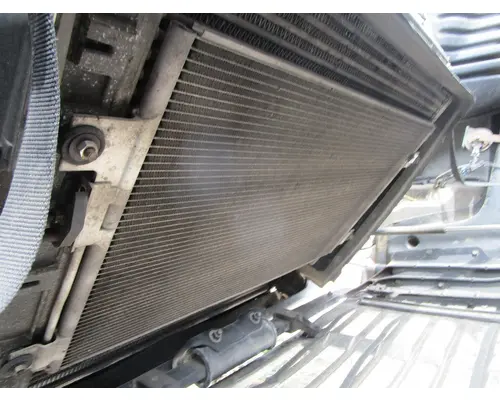 FREIGHTLINER Cascadia_FL6E ChargeAirCooler