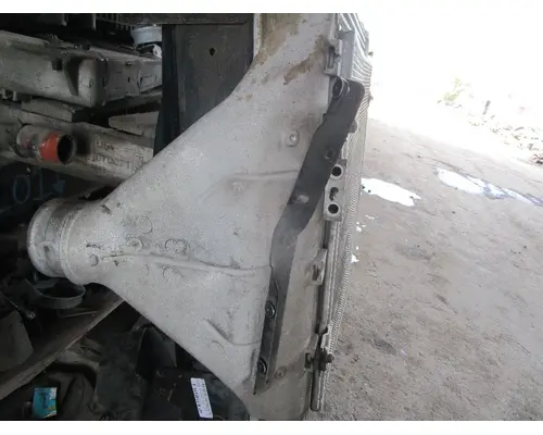 FREIGHTLINER Cascadia_FL6E ChargeAirCooler