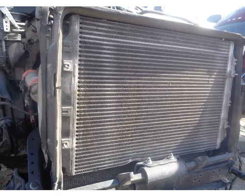FREIGHTLINER Cascadia_FL6L ChargeAirCooler