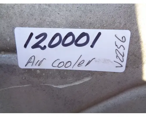 FREIGHTLINER Cascadia_FL6L ChargeAirCooler