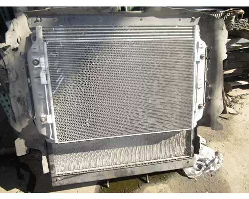 FREIGHTLINER Cascadia_FR55OC Radiator