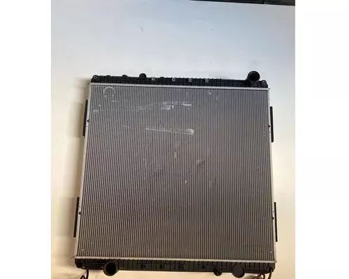 FREIGHTLINER Cascadia PX Radiator