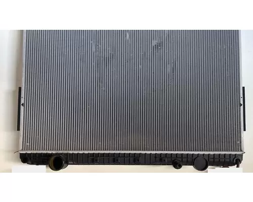 FREIGHTLINER Cascadia PX Radiator