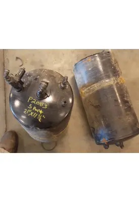 FREIGHTLINER Cascadia  Air Tank