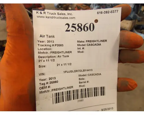 FREIGHTLINER Cascadia  Air Tank