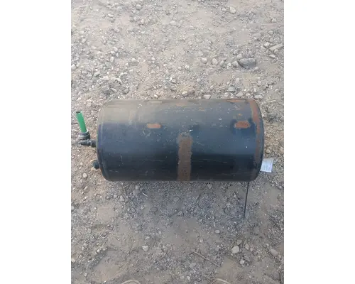 FREIGHTLINER Cascadia  Air Tank