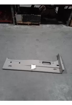 FREIGHTLINER Cascadia  Body Parts, Misc.