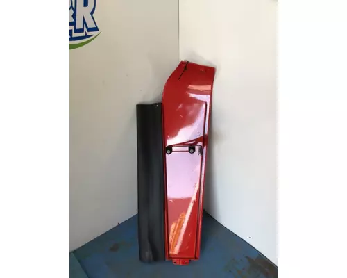 FREIGHTLINER Cascadia  Body Parts, Misc.