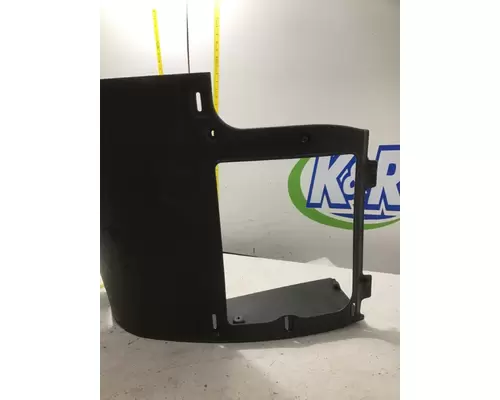 FREIGHTLINER Cascadia  Body Parts, Misc.