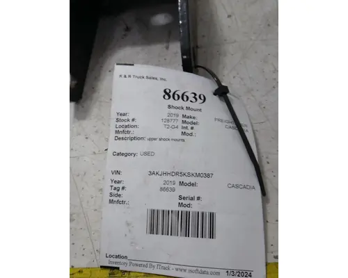 FREIGHTLINER Cascadia  Cab Shock Mount 118