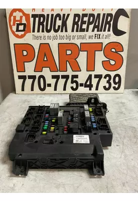 FREIGHTLINER Cascadia  Fuse Box