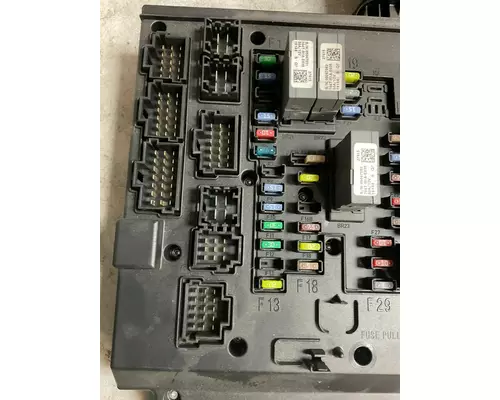 FREIGHTLINER Cascadia  Fuse Box