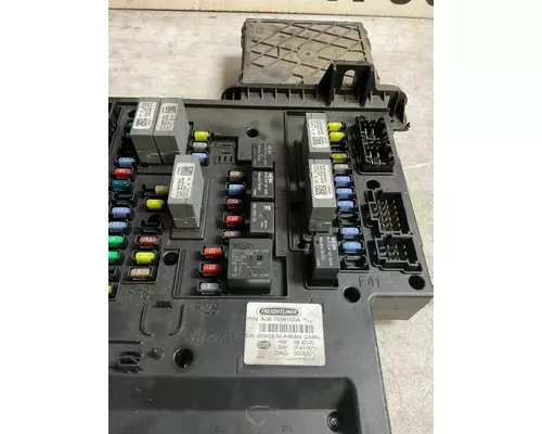 FREIGHTLINER Cascadia  Fuse Box