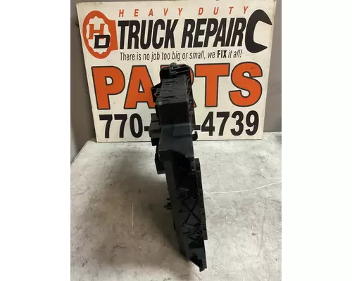 FREIGHTLINER Cascadia  Fuse Box
