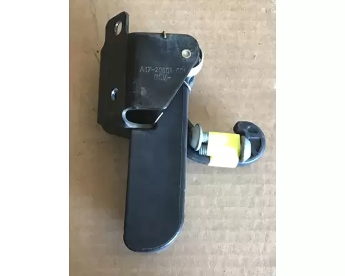 FREIGHTLINER Cascadia  Latches and Locks