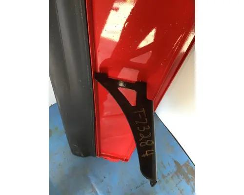 FREIGHTLINER Cascadia  Side Fairing