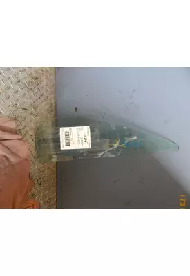 FREIGHTLINER Cascadia  Special Glass