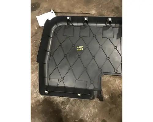 FREIGHTLINER Cascadia 126 Interior Miscellaneous Panels