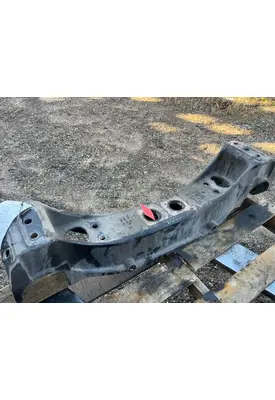 FREIGHTLINER Cascadia 724 Crossmembers