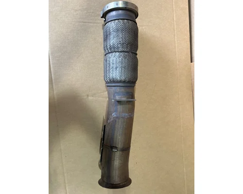 FREIGHTLINER Cascadia 801 Exhaust Pipes