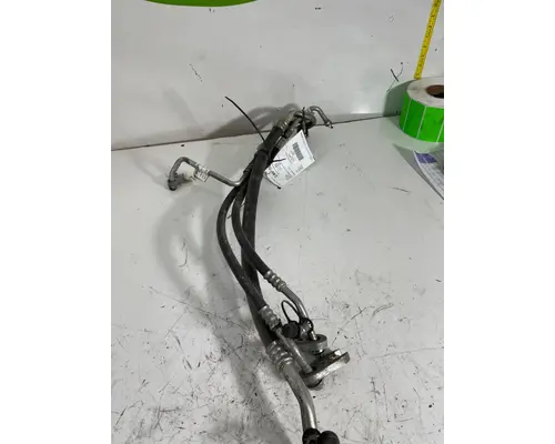 FREIGHTLINER Cascadia 945 AC Hoses