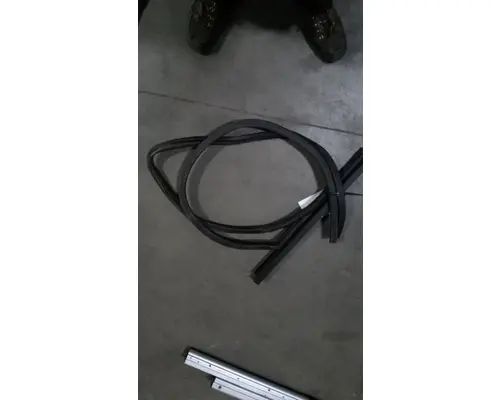FREIGHTLINER Cascadia 947 Seals