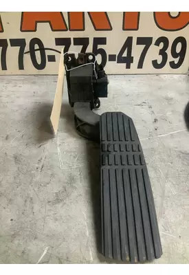 FREIGHTLINER Cascadia Accelerator Parts