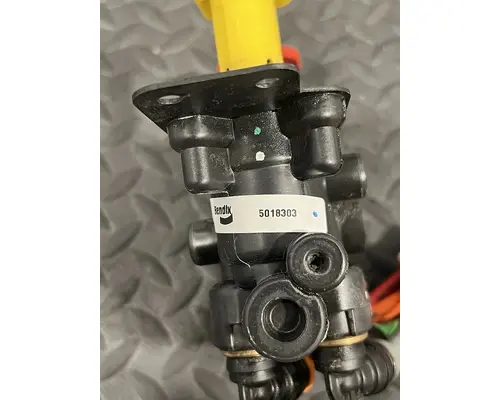 FREIGHTLINER Cascadia Air Brake Components