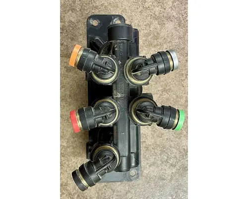 FREIGHTLINER Cascadia Air Brake Dash Valve