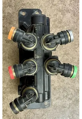 FREIGHTLINER Cascadia Air Brake Dash Valve