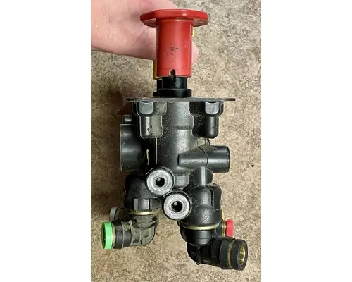FREIGHTLINER Cascadia Air Brake Dash Valve