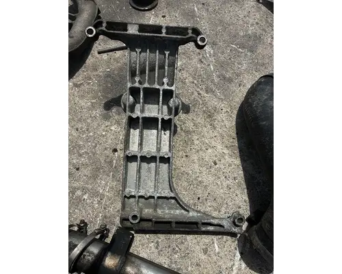 FREIGHTLINER Cascadia Air Cleaner