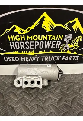 FREIGHTLINER Cascadia Air Compressor