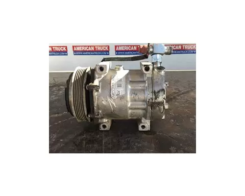 FREIGHTLINER Cascadia Air Conditioner Compressor