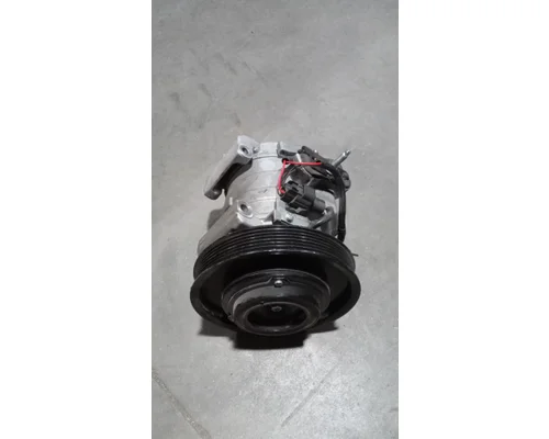 FREIGHTLINER Cascadia Air Conditioner Compressor