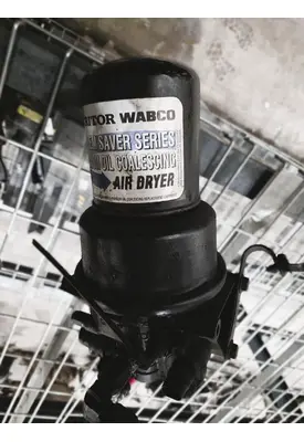 FREIGHTLINER Cascadia Air Drier