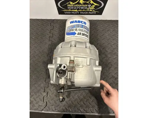 FREIGHTLINER Cascadia Air Dryer