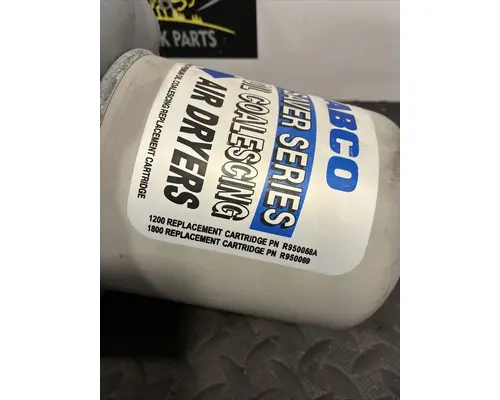 FREIGHTLINER Cascadia Air Dryer