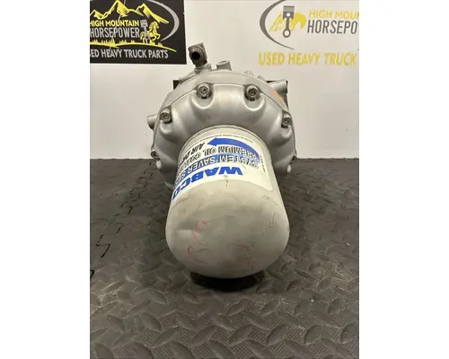 FREIGHTLINER Cascadia Air Dryer