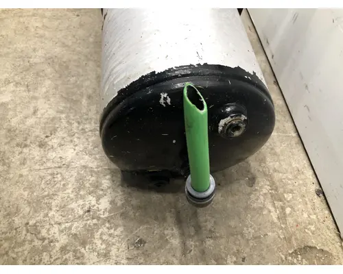 FREIGHTLINER Cascadia Air Tank