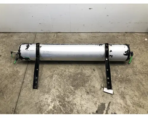 FREIGHTLINER Cascadia Air Tank