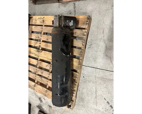 FREIGHTLINER Cascadia Air Tank