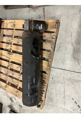 FREIGHTLINER Cascadia Air Tank